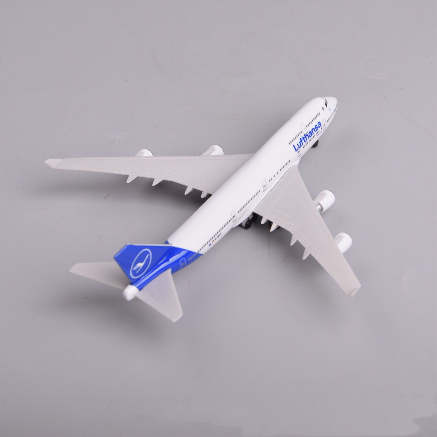 เครื่องบินจำลองขนาด 20 ซม. รุ่ - Model Airplane Plastic บทวิจารณ์และราคา